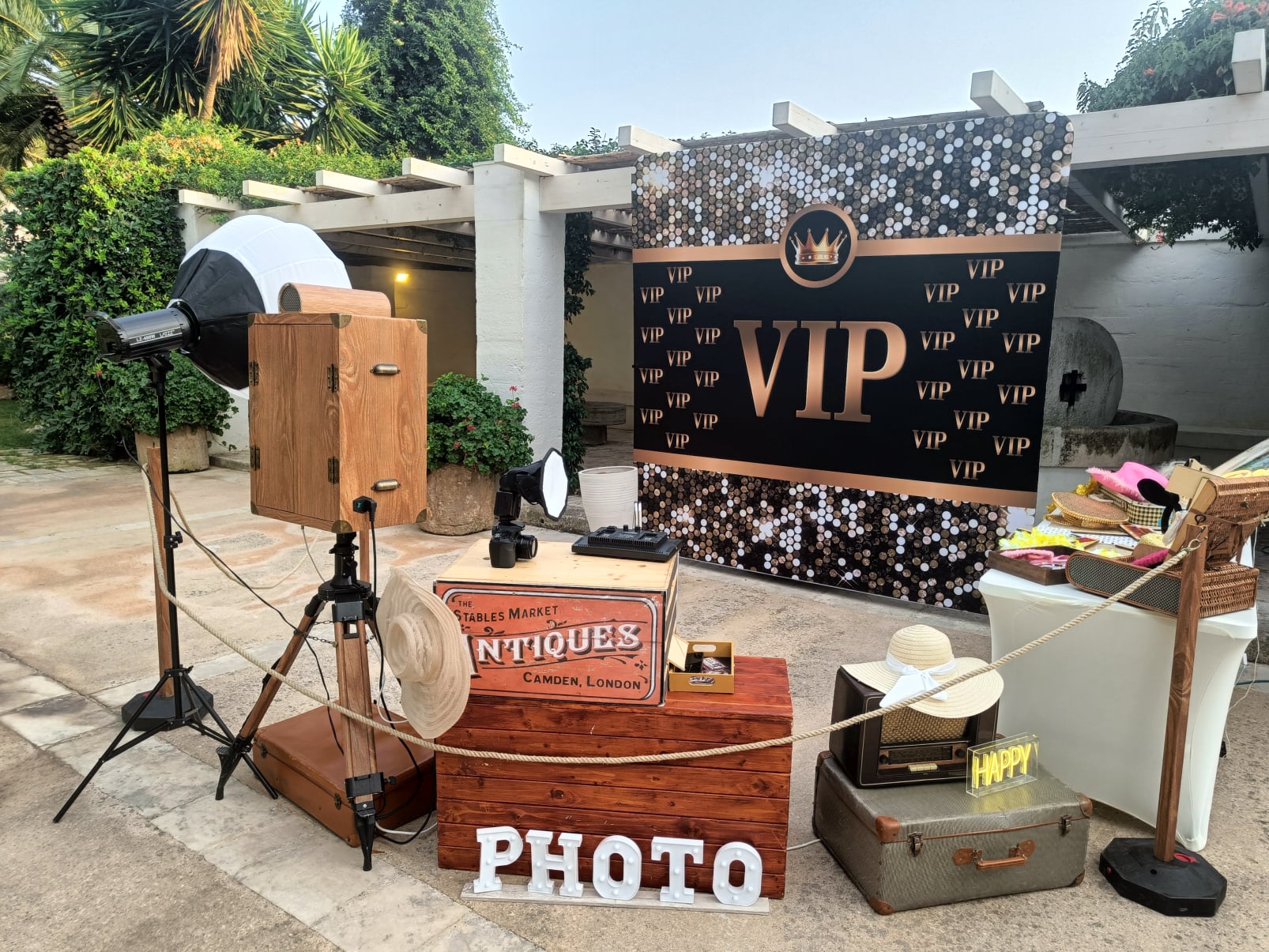 Fondale VIP nero e oro 3x2 metri per Photobooth Vintage matrimoni Matera e Puglia
